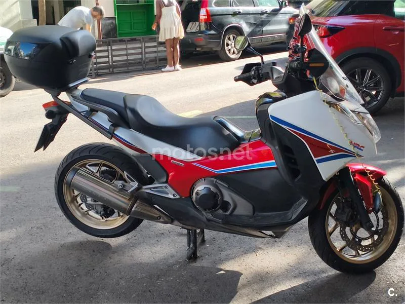 Honda Integra 750 S - Vista 4