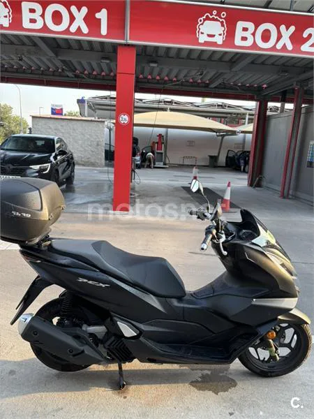 Honda PCX125 - Vista 3