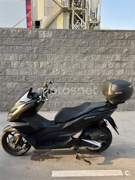 Honda PCX125 - Vista 4