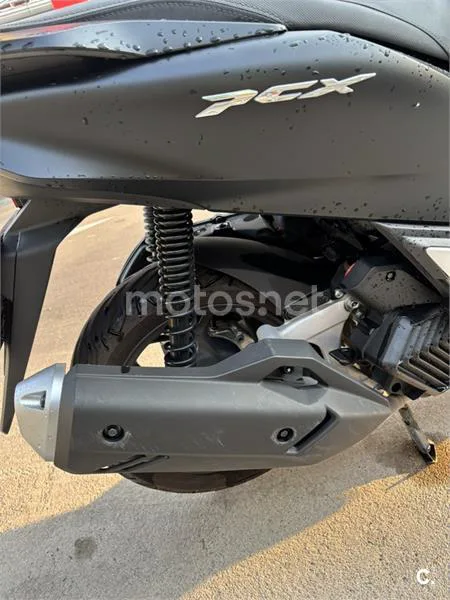Honda PCX125 - Vista 5