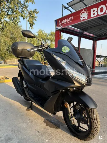 Honda PCX125 - Vista 8