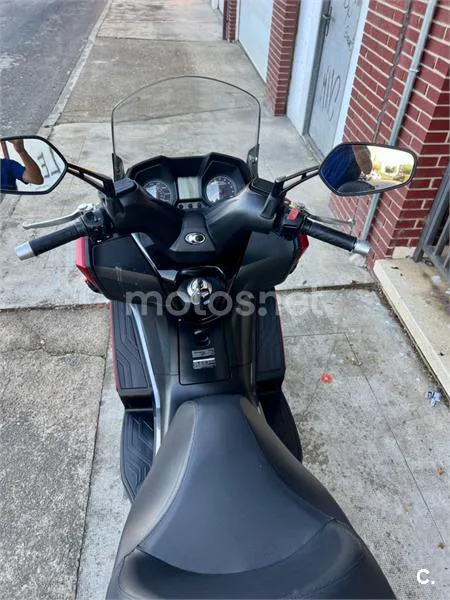 Kymco Super Dink 125 - Vista 4