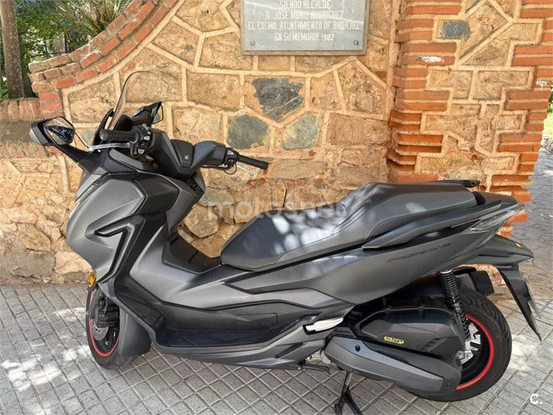 Honda Forza 125 3750 € 2020 Badajoz - 1