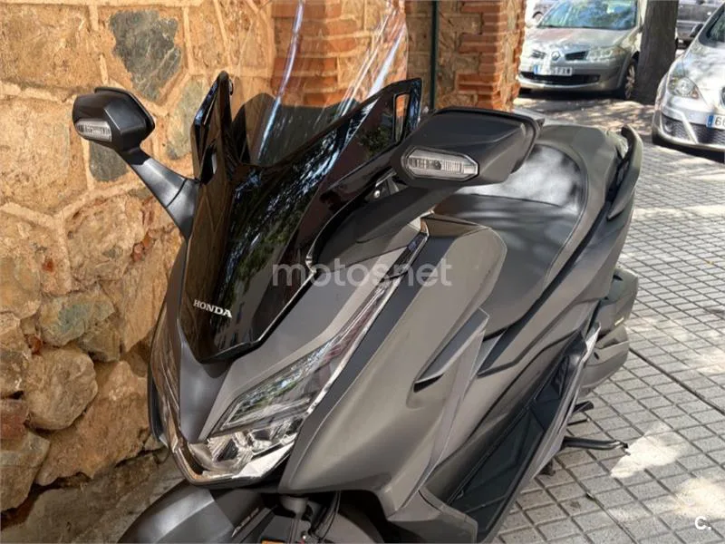 Honda Forza 125 - Vista 16