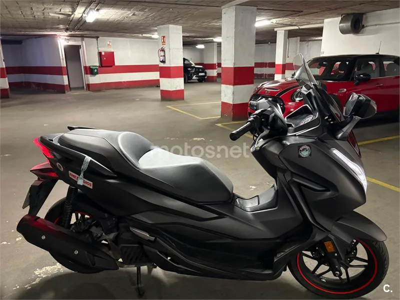Honda Forza 125 - Vista 5