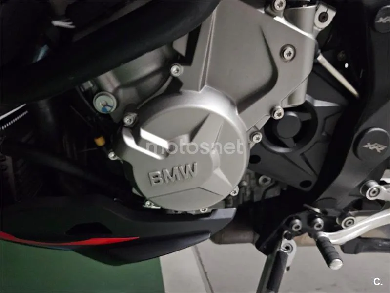 BMW S 1000 XR - Vista 7