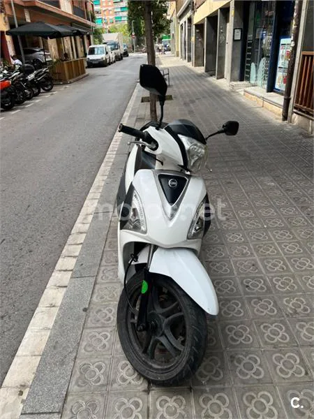 SYM Symphony ST 125 1300 € 2017 Barcelona - 2