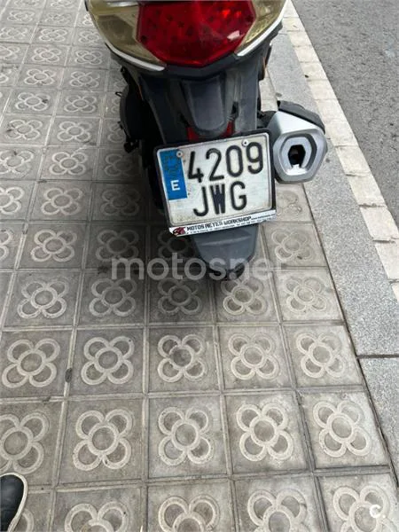 SYM Symphony ST 125 - Vista 9