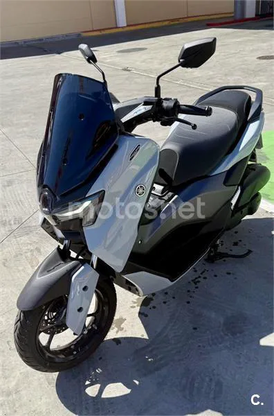 Yamaha NMAX 3300 € 2025 León - 1