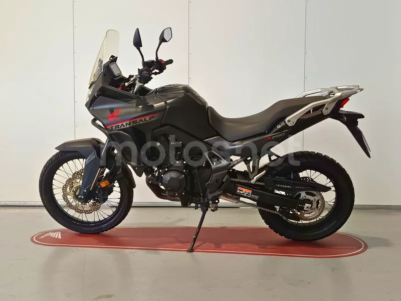 Honda XL750 Transalp 7900 € 2023 Cantabria - 2