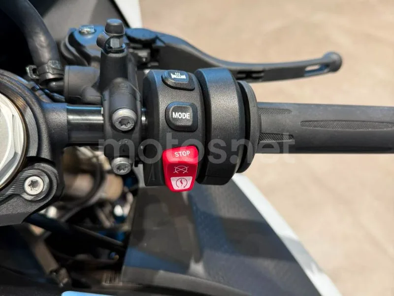 BMW S 1000 RR - Vista 9