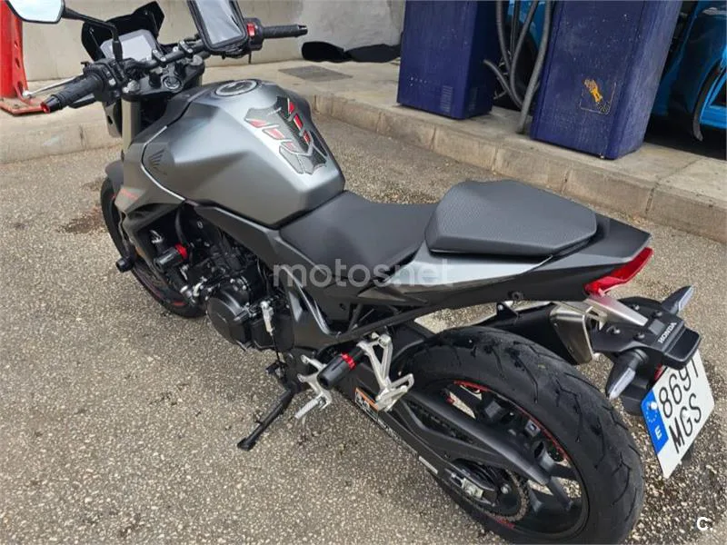 Honda CB750 Hornet - Vista 4