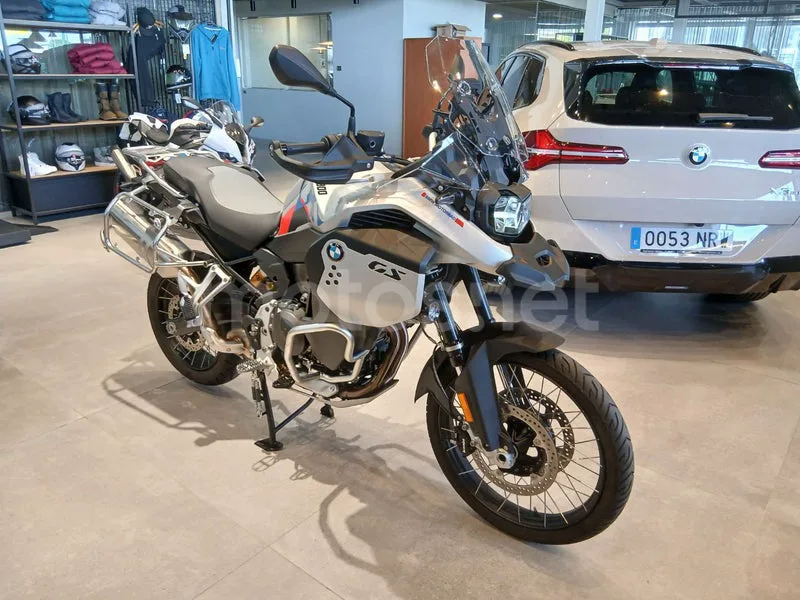 BMW F 900 GS 12.999 € 2024 León - 1