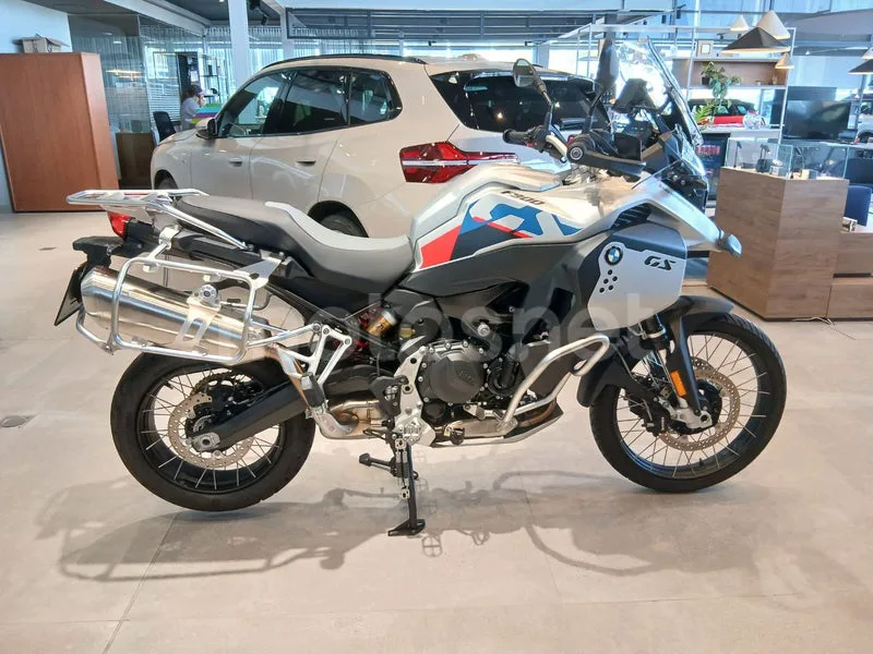 BMW F 900 GS 12.999 € 2024 León - 2