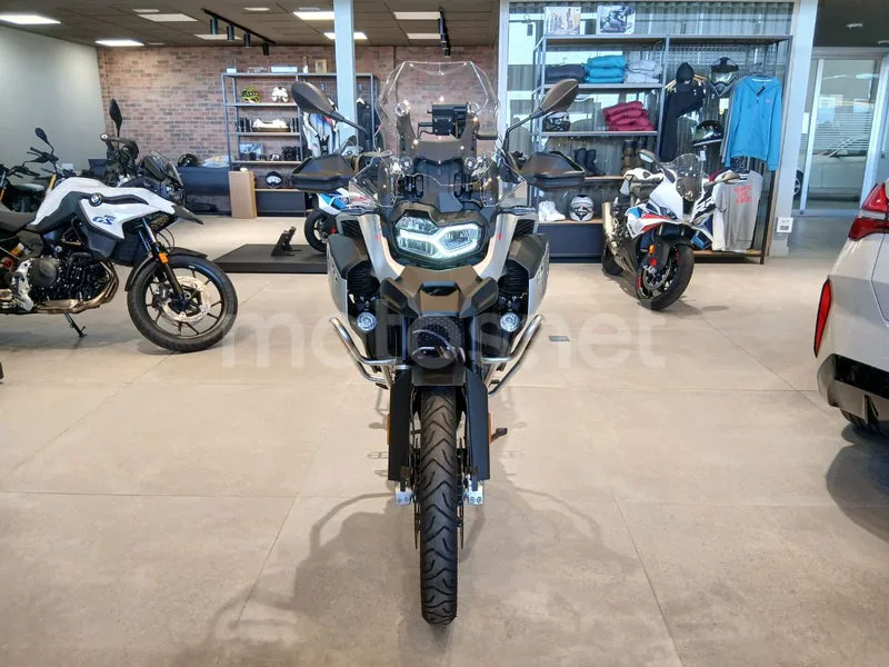 BMW F 900 GS - Vista 5