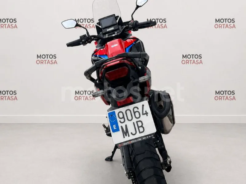 Honda CRF1100L Africa Twin - Vista 4
