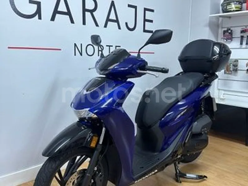 Honda SH125i - Vista 18