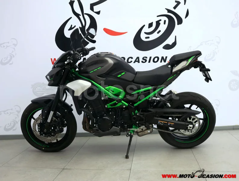 Kawasaki Z900 - Vista 7