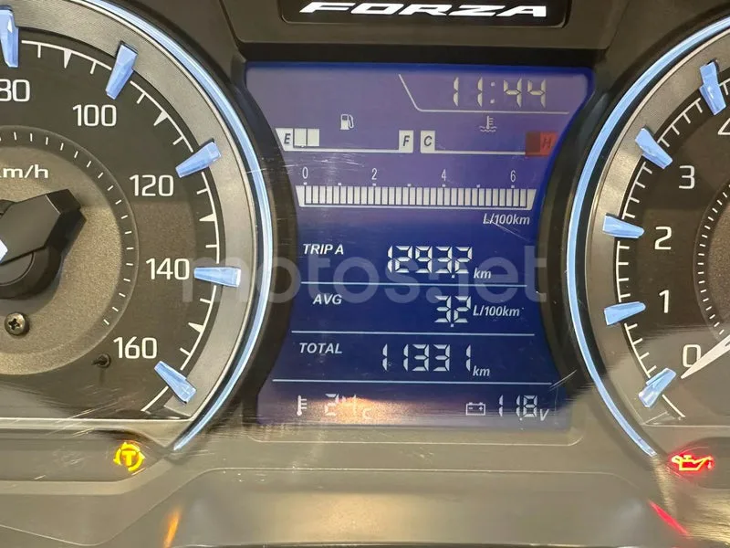 Honda Forza 350 - Vista 9