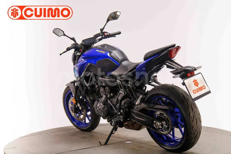 Yamaha MT-07 - Vista 11