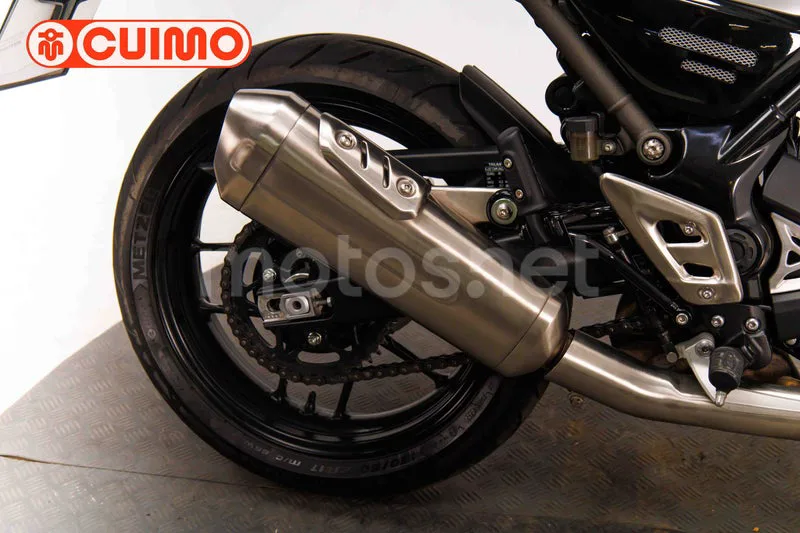 Triumph Speed 400 - Vista 16