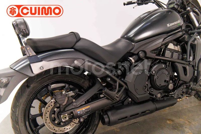 Kawasaki Vulcan S - Vista 17