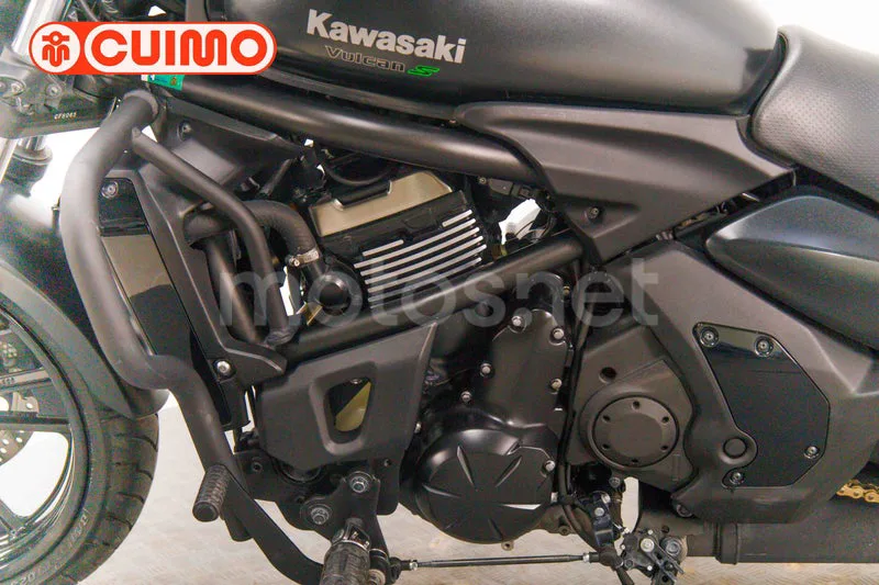 Kawasaki Vulcan S - Vista 22