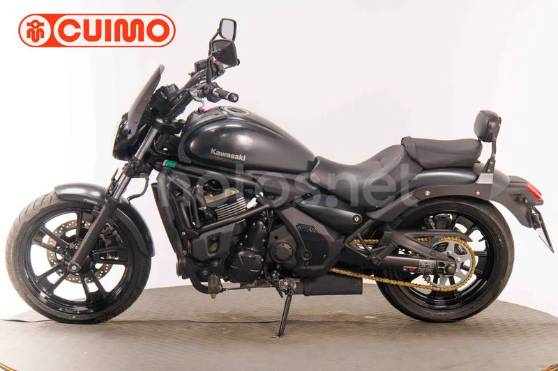 Kawasaki Vulcan S - Vista 8