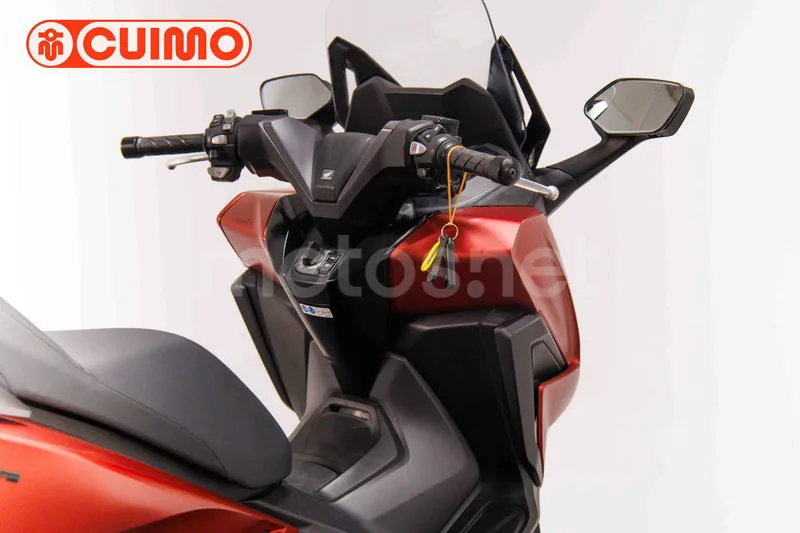 Honda Forza 125 - Vista 15