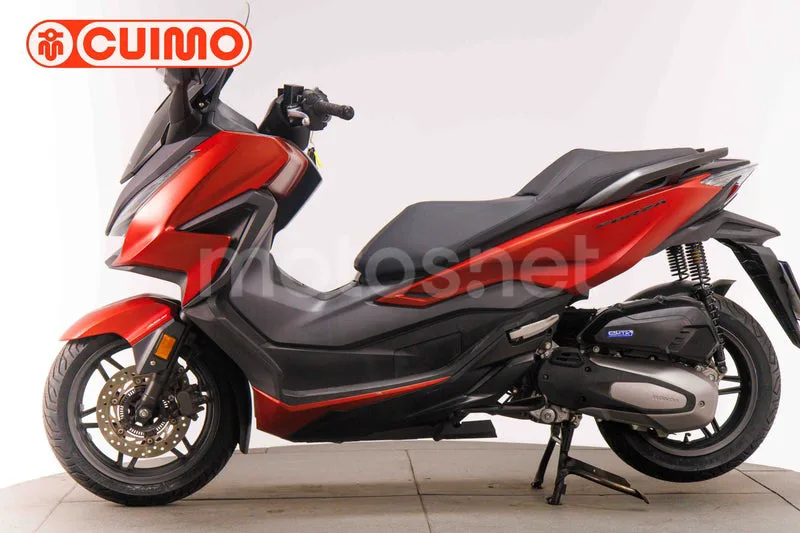 Honda Forza 125 - Vista 8
