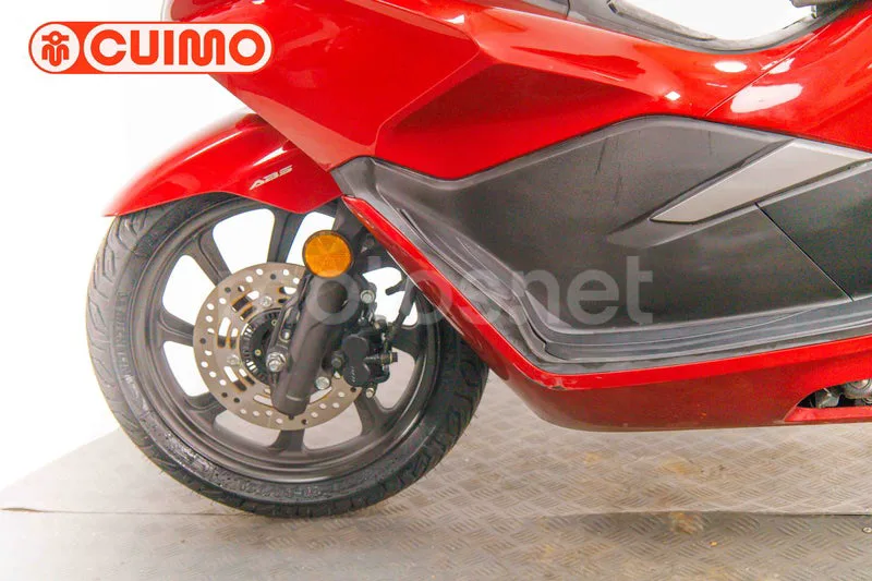 Honda PCX125 - Vista 19