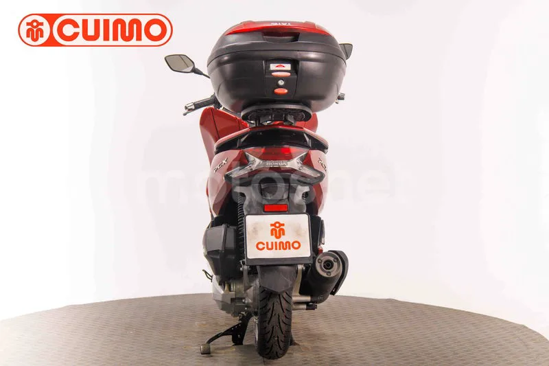 Honda PCX125 - Vista 5