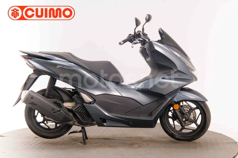 Honda PCX125 2799 € 2022 Madrid - 2