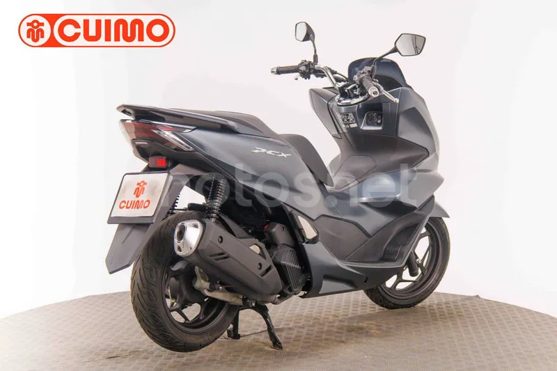 Honda PCX125 - Vista 4