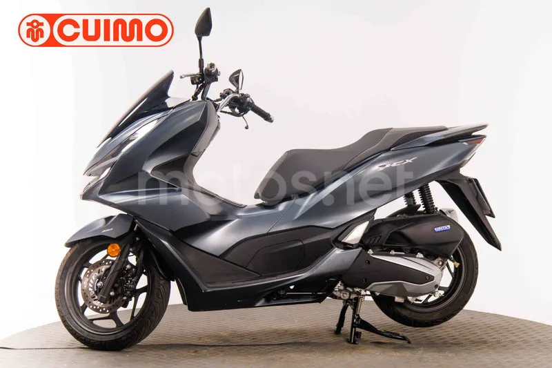 Honda PCX125 - Vista 8