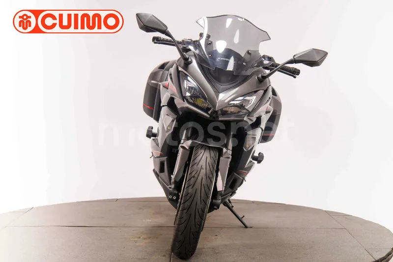 Kawasaki Ninja 1000SX - Vista 10