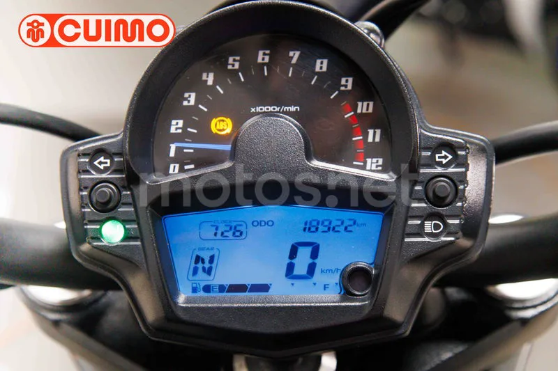 Kawasaki Vulcan S - Vista 27