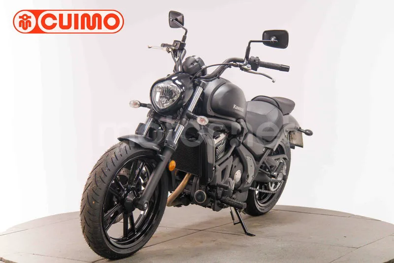 Kawasaki Vulcan S - Vista 9