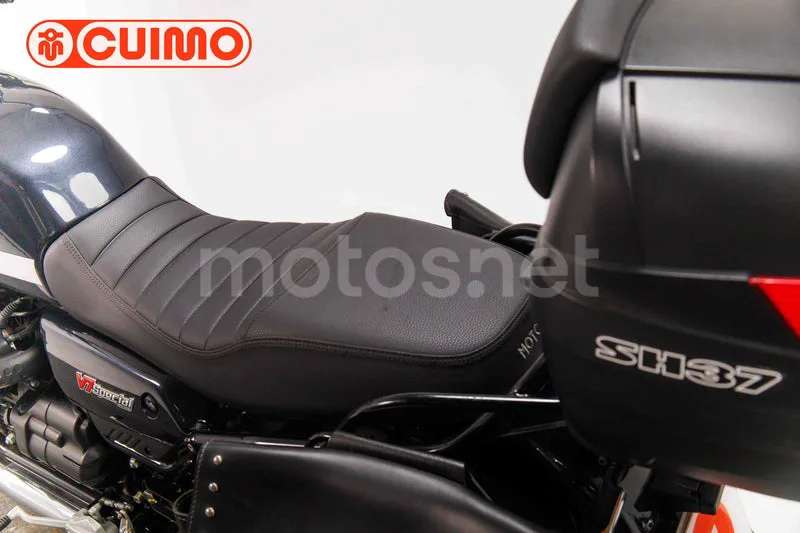 Moto Guzzi V7 II - Vista 21