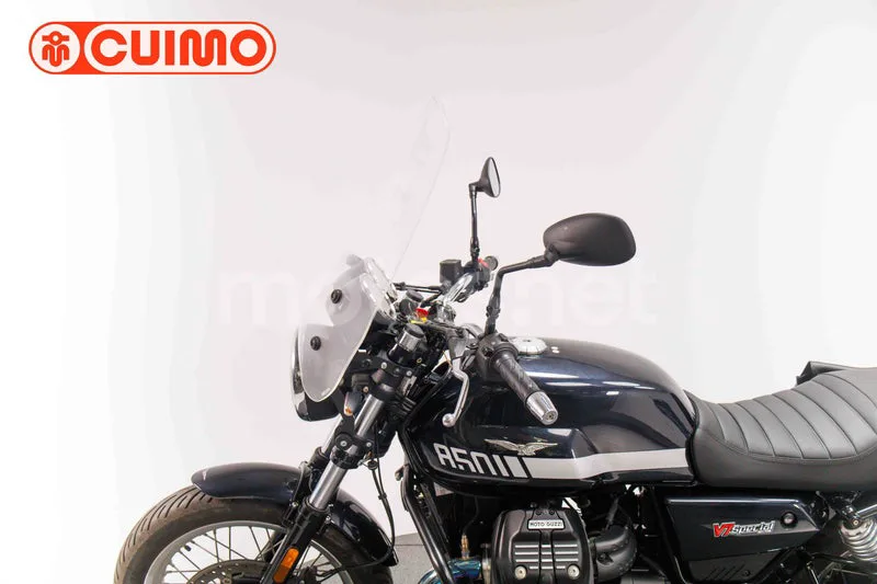 Moto Guzzi V7 II - Vista 22