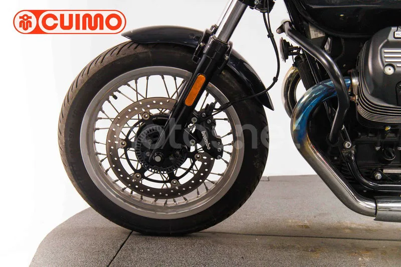Moto Guzzi V7 II - Vista 23