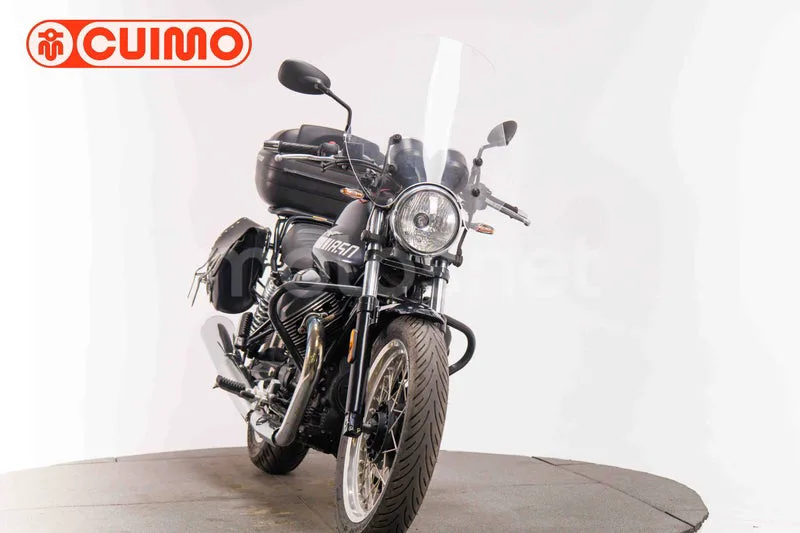 Moto Guzzi V7 II - Vista 10