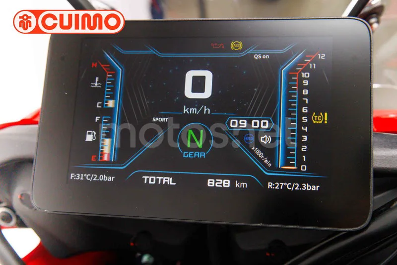 QJ Motor SRT 900 SX - Vista 26