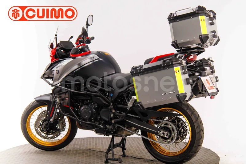 QJ Motor SRT 900 SX - Vista 6