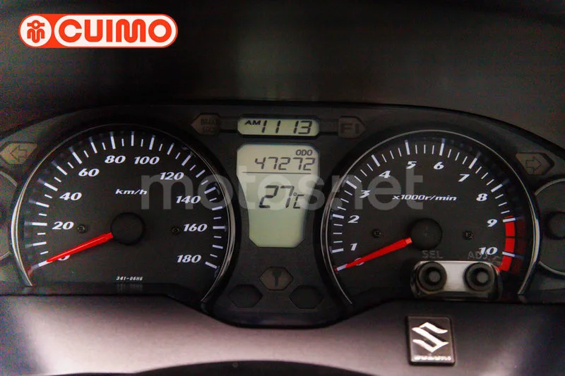 Suzuki Burgman 400 - Vista 23