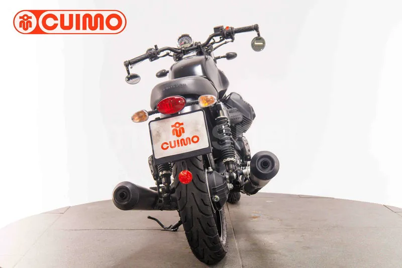Moto Guzzi V7 II - Vista 5