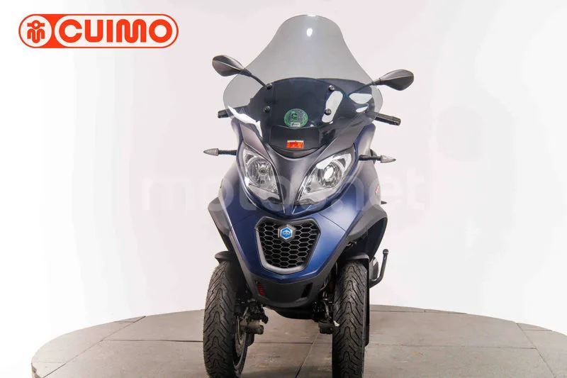 Piaggio MP3 - Vista 10