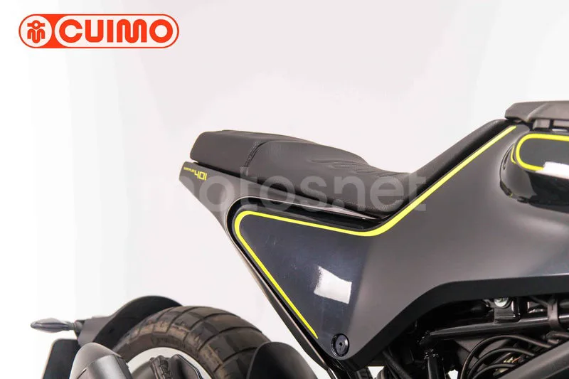 Husqvarna Svartpilen 401 - Vista 12