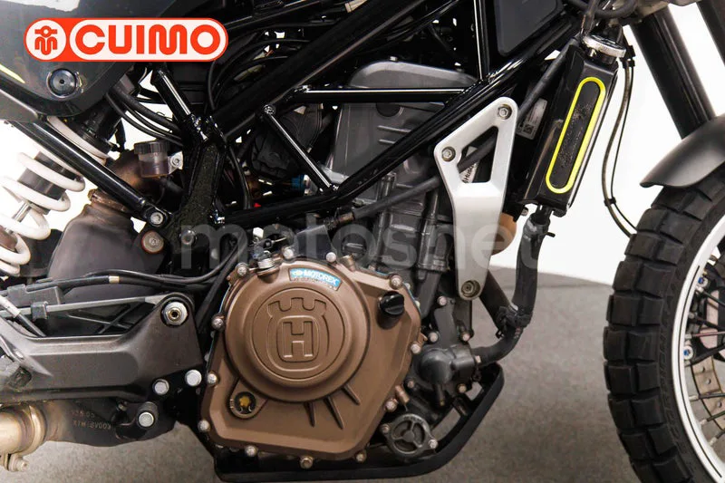 Husqvarna Svartpilen 401 - Vista 13