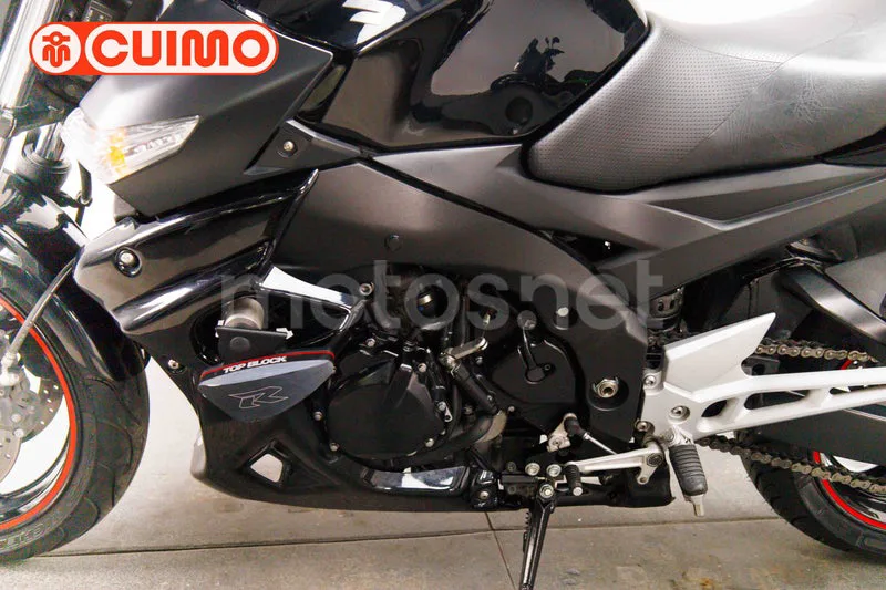 Suzuki GSR600 - Vista 25